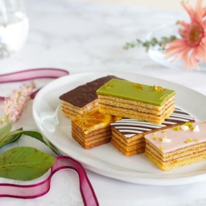 画像6: 白金プラチナバウム(20個入り)化粧箱入