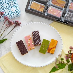 画像4: 白金プラチナバウム(20個入り)化粧箱入