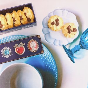 画像5: グルテンフリーの宝石箱クッキー2缶セット(チョコチャンク&苺)