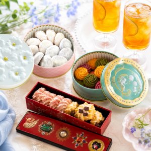 画像1: グルテンフリーのほどけるクッキー２缶＆宝石箱クッキー赤１缶セット(化粧箱入り)