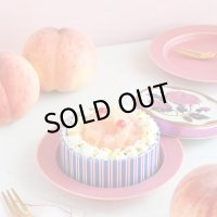 幸せの缶ケーキ（完熟桃のタルト）化粧箱入り