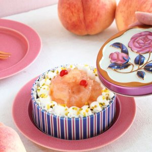 画像2: 幸せの缶ケーキ（完熟桃のタルト）