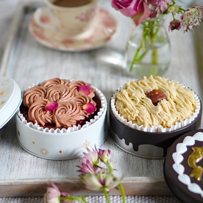 幸せの缶ケーキ(薔薇チョコタルト＆熟成和栗のモンブラン)【２缶セット】