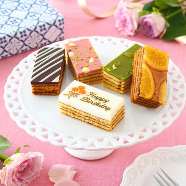 画像6: 【バースデー】白金プラチナバウム(5個入り)化粧箱入り (6)