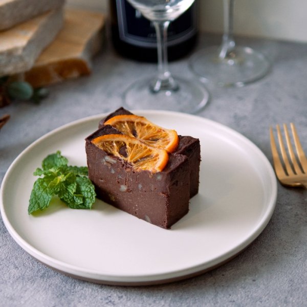 画像5: 宇和島ブラッドオレンジのショコラテリーヌ(化粧箱入り) (5)