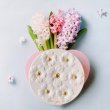 画像7: 桜と苺のハートフィナンシェ＆ほどけるクッキー(ブールド)２缶セット (7)