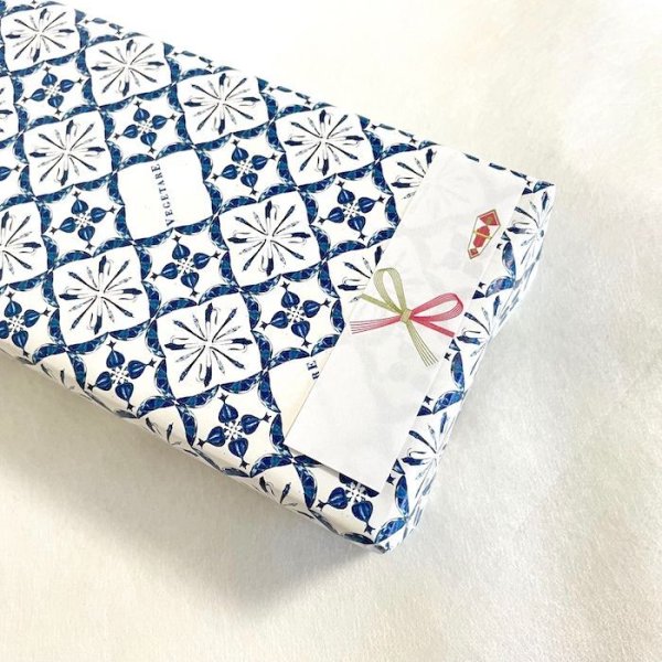 画像10: 白金プラチナバウム(5個入り)化粧箱入り (10)