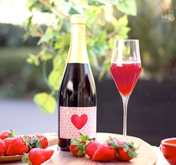 画像7: ノンアルコール巨峰＆苺スパークリング（フルボトル）2本セット（化粧箱入り） (7)