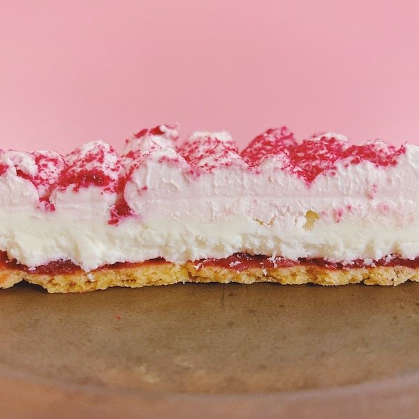 画像9: 幸せの缶ケーキ(あまおう苺のベリーチーズケーキタルト＆国産レモンチーズケーキタルト)【２缶セット】 (9)