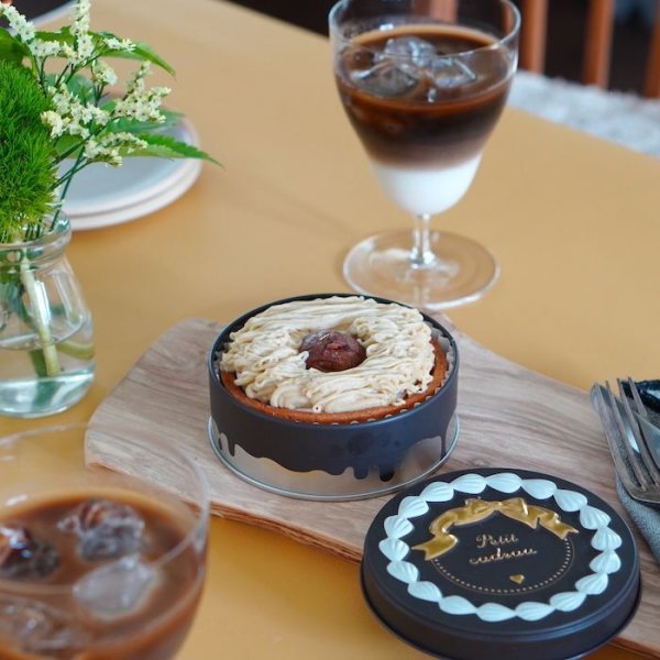 画像3: 幸せの缶ケーキ(苺ショコラタルト＆熟成和栗のモンブラン)【２缶セット】化粧箱入り (3)