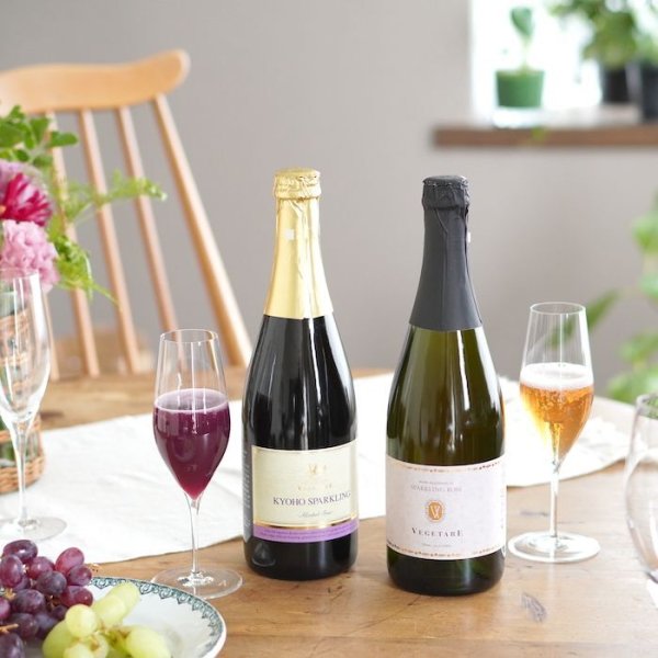 画像2: ノンアルコールロゼ＆巨峰スパークリング（フルボトル）2本セット（化粧箱入り） (2)